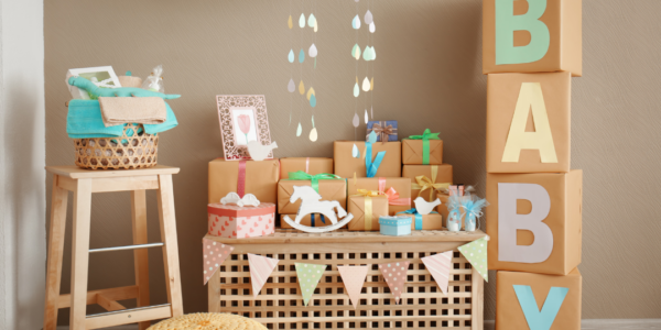 Low waste baby shower decorations set up